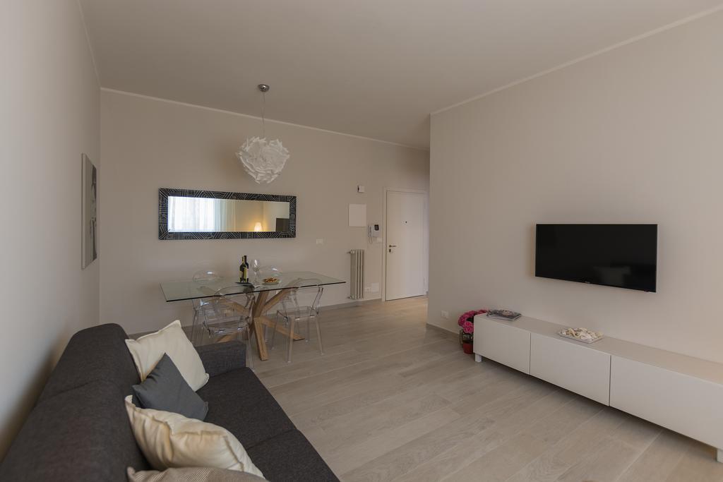 St. Vitale'S Basilic View Elegant Apartment Ravenna Bagian luar foto