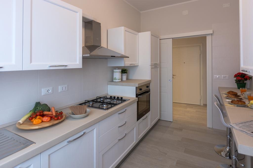 St. Vitale'S Basilic View Elegant Apartment Ravenna Bagian luar foto