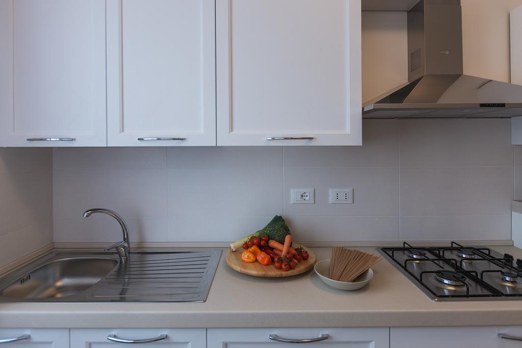 St. Vitale'S Basilic View Elegant Apartment Ravenna Bagian luar foto